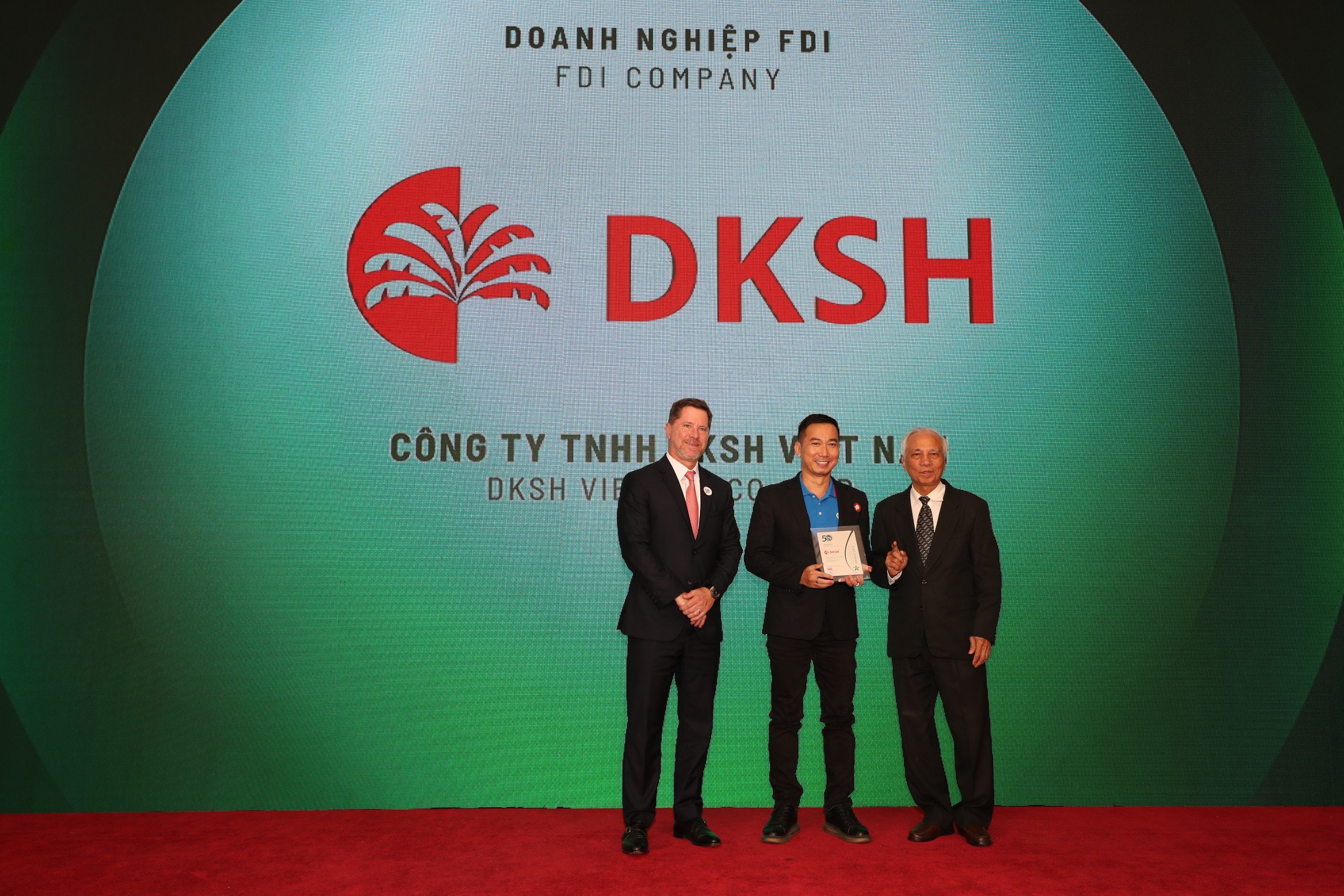 DKSH Continues to Be One of the “Top 50 Sustainable Corporations” in Vietnam for Two Consecutive Years