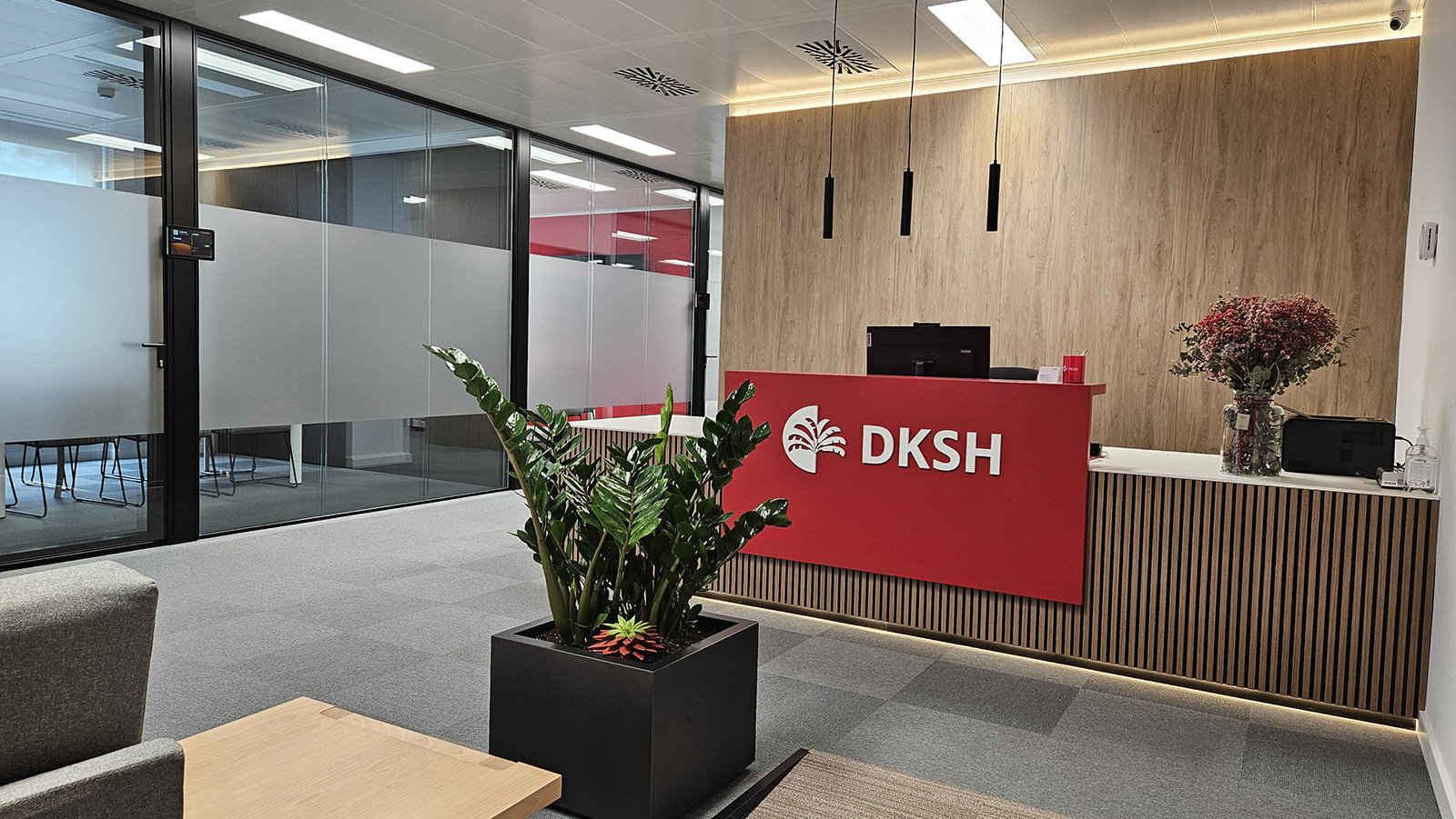 DKSH Performance Materials Upgrades to New State-of-the-Art Office and Innovation Center in Spain