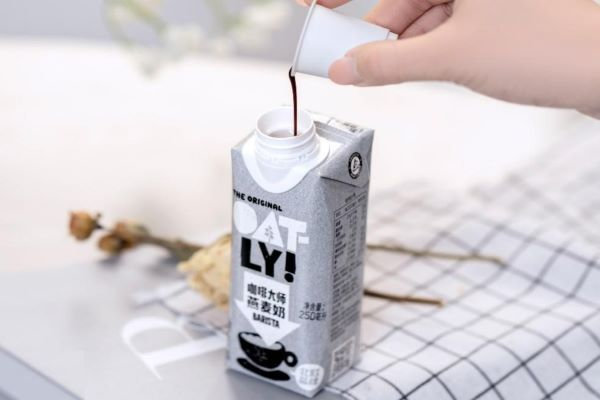 DKSH Brings OATLY to China’s Leading Supermarket Stores