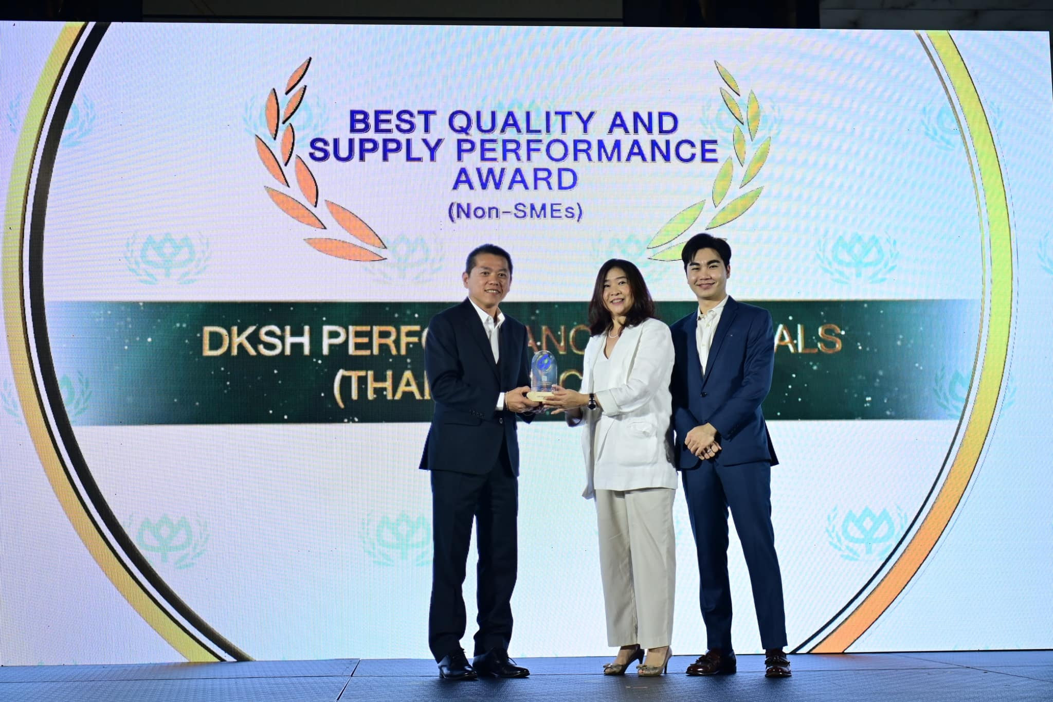 หน่วยธุรกิจวัตถุดิบอุตสาหกรรม DKSH ประเทศไทย คว้ารางวัล “Best Quality and Supply Performance Award (Non-SMEs)” จากซีพีเอฟ