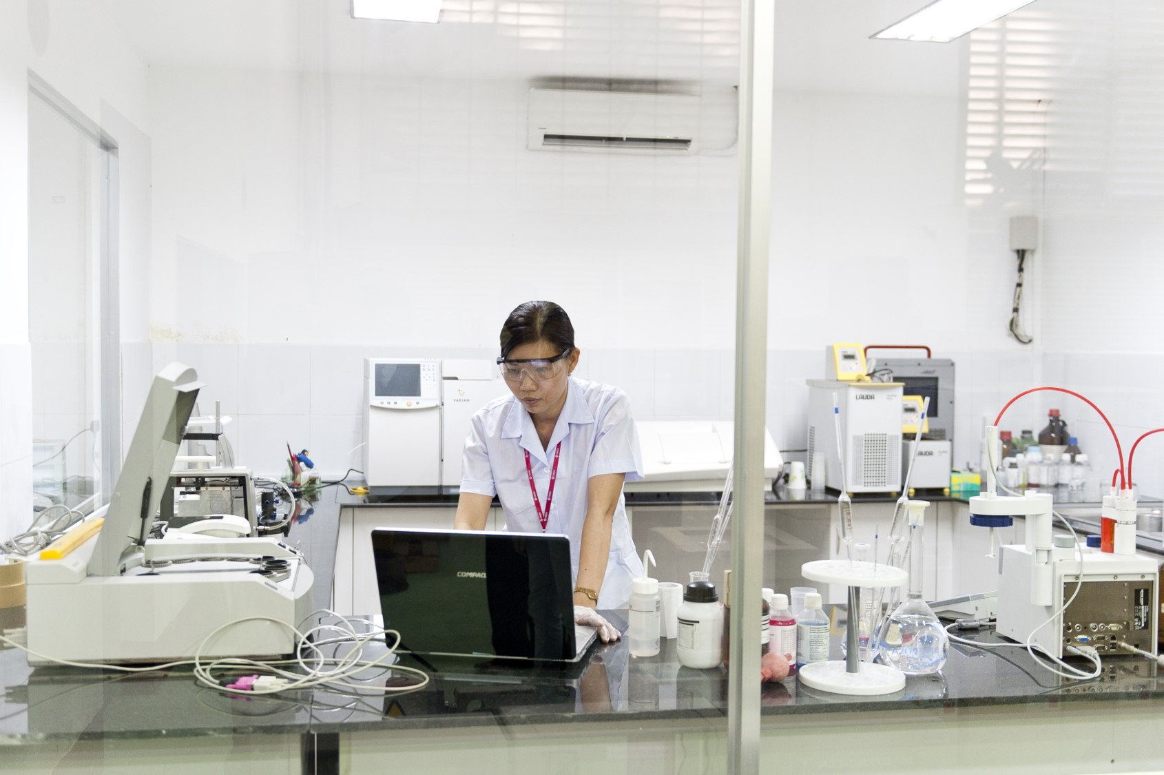 DKSH khai trương trung tâm thí nghiệm thiết bị khoa học tại Việt Nam